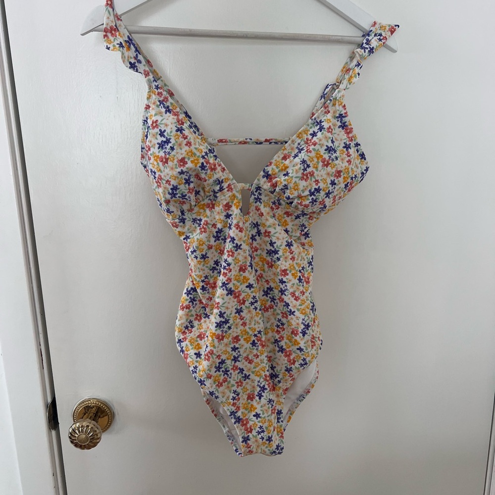 Shade & Shore Multicolor Floral Swimsuit